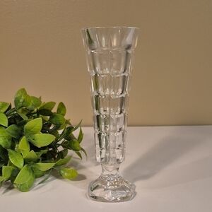 VINTAGE Clear Glass Textured Pattern Footed Vase
